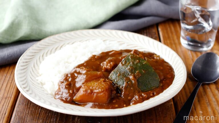 【かぼちゃカレー】かぼちゃの甘みとカレーが相性抜群♪お子様にもおすすめ！