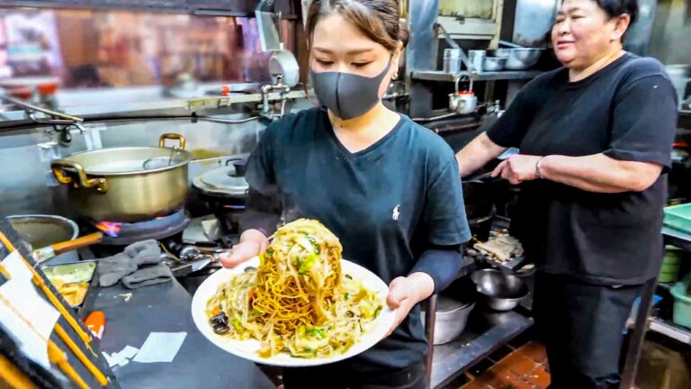 驚愕の１キロ超え！働く男たちが殺到する母と娘のデカ盛り町中華に密着！