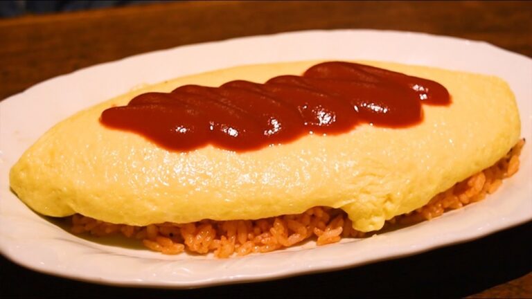 喫茶YOU「老舗の絶品ふわとろオムライス」