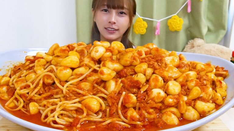 【大食い】にんにく大量トマトパスタ