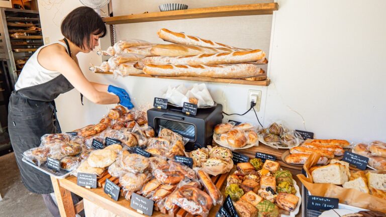 【女性パン職人特集】週２日営業の小さなパン屋さんを営むワンオペ女性パン職人の１日に密着。