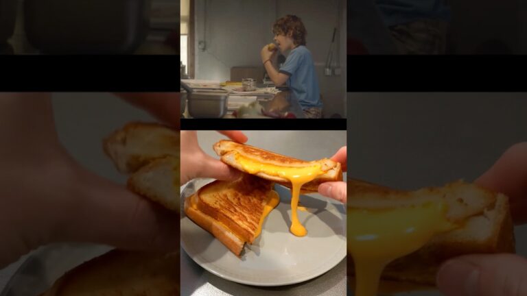 あの映画のチーズホットサンド真似してみた #shorts