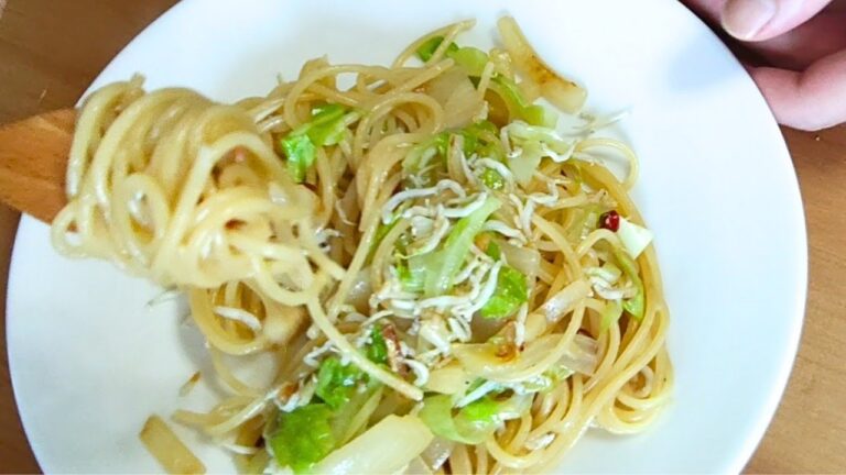 簡単なのに本格！しらすとキャベツのペペロンチーノ