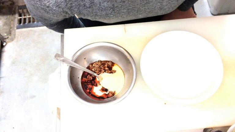 テイクアウト汁なし担々麺の作り方