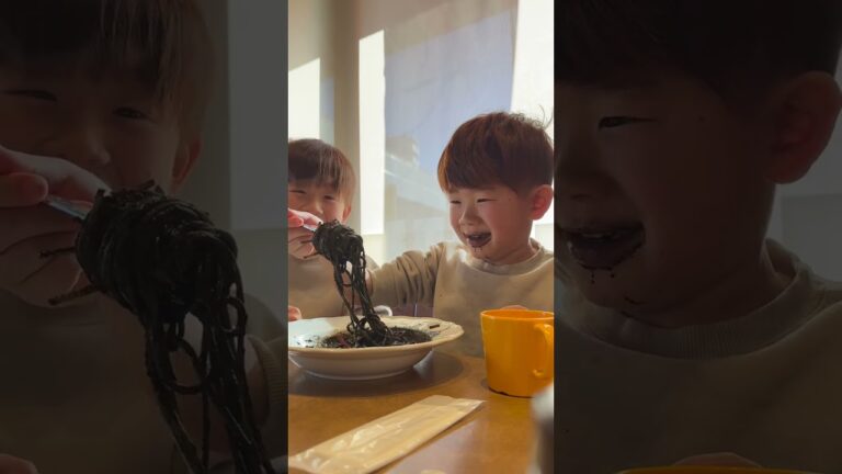 イカ墨パスタの破壊力www