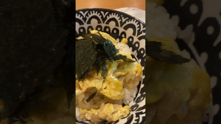 【おうちグルメ】自家製親子丼　油揚げと豆腐の味噌汁　#food #homemadefood #japanesefood