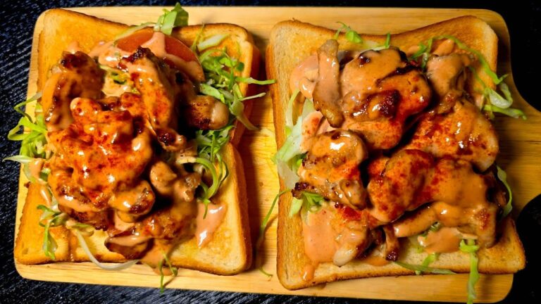 ケバブ屋さん潰れない？と本気で言われた食パンケバブが旨すぎる