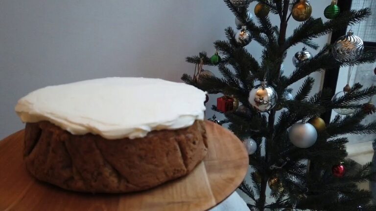 キャロットケーキとスタバのクリスマスブレンドでXmas気分