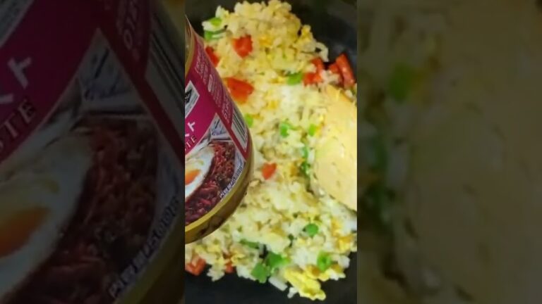 ［タイ料理レシピ］ガパオチャーハン　業務スーパーで購入した「素」ガパオペーストを使って　 #shorts