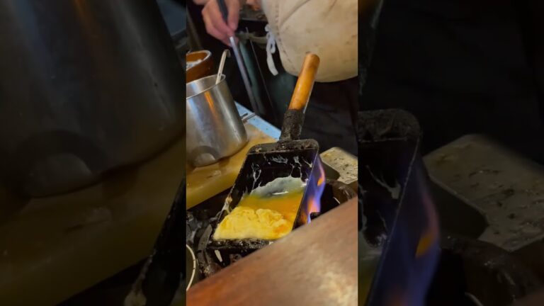 大阪心斎橋家和らぎのだし巻き卵。6時に並んで30分待ち、食べ終わったら外は行列！　#家和らぎ　#だし巻き卵　#大阪　#心斎橋