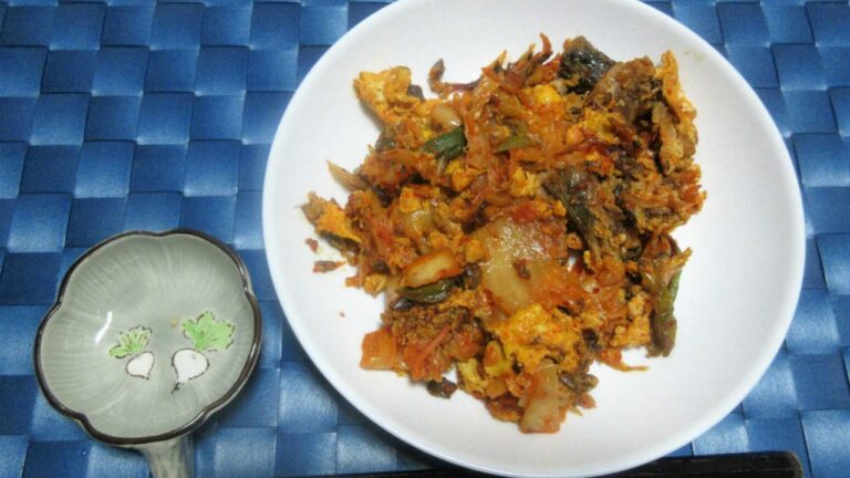 サバ缶のキムチ炒めと野菜スープ：全編