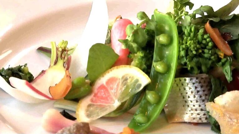 おおいた味散歩　別府市の地元食材使ったサラダ