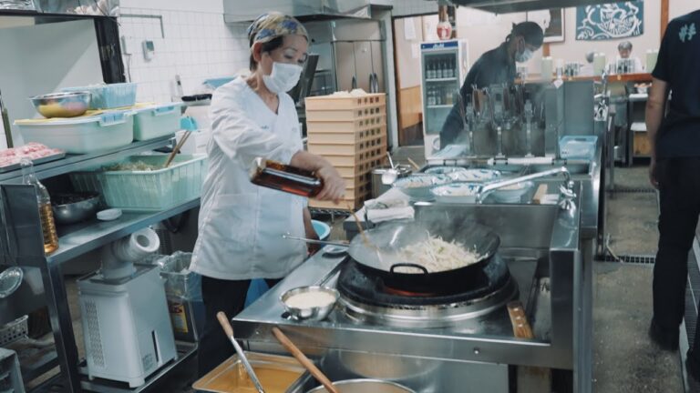 20時間煮込んだ特製スープ！野菜たっぷりの名物ちゃんぽん「井手ちゃんぽん」に密着！