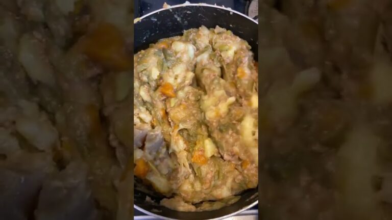 昨夜の夕飯♪①肉じゃがコロッケ😋【リメイク料理】【節約レシピ】