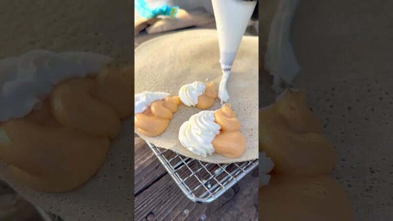 サクッ、とろ〜り💕カスタードと生クリームの贅沢クレープ✨ #crepe #food #勝利 #チョコパイ #cocktail #cake #streetfood #応援ありがとう #応援ありがとう