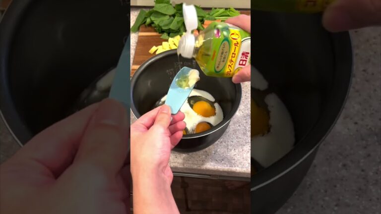 【炊飯器レシピ③】ほうれん草のキッシュを作ってみた#shorts