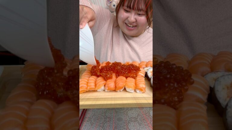 コストコのサーモン寿司に大量のイクラをかけて食べたら…#飯テロ #コストコ