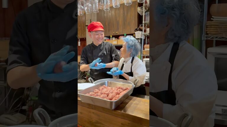 90歳のシェフが作る絶品ロールキャベツ🥬