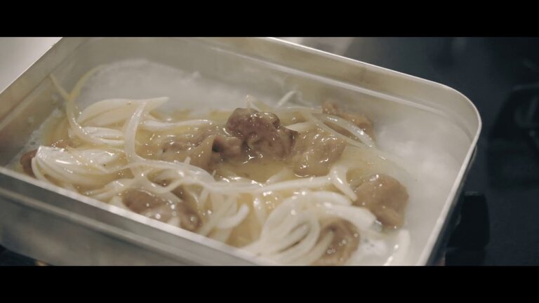 【キャンプ飯の練習】メスティンと焼鳥の缶詰で親子丼を作る