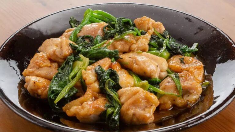 ほうれん草と鶏肉のコチュジャン炒め