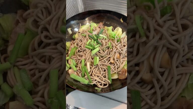 【無限焼きそば】和蕎麦としょうゆ相性抜群、和蕎麦であっさしょうゆ焼きそば#焼きそば#簡単レシピ #そば