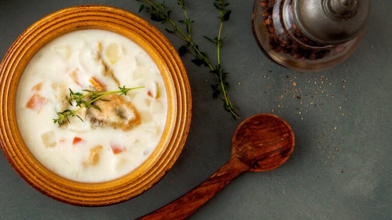 濃厚クリーミー！ タイム風味かきチャウダー