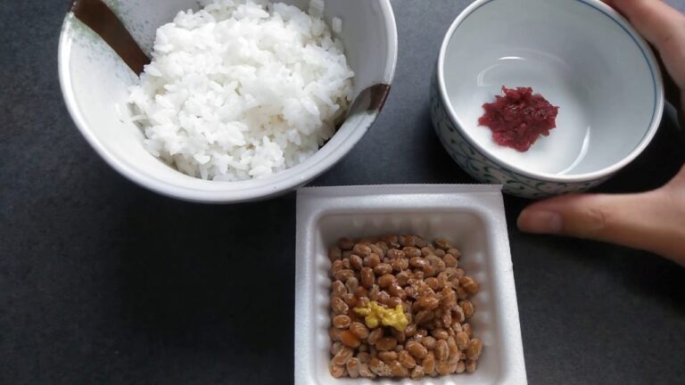 納豆ご飯8（梅干し）