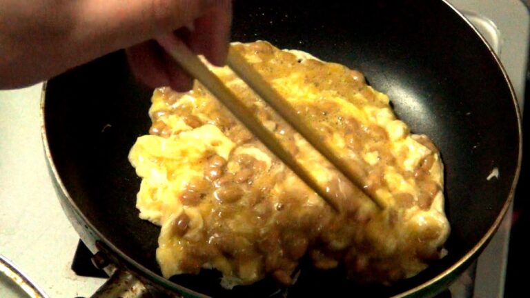 【深夜メシ】納豆オムレツライス