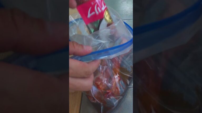 【キャンプ飯】簡単スペアリブ