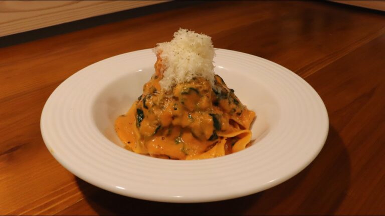 【手打ちパスタ】エビとほうれん草のトマトクリーム【料理vlog#30】