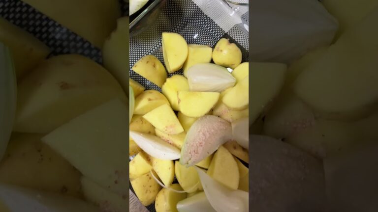 QUICK COOK ☆豚バラブロック肉のオーブン焼きレシピ②☆ 家庭菜園の採れたてじゃがいもと玉ねぎの料理  vegetables(potatoes) from farm 2023.05.31