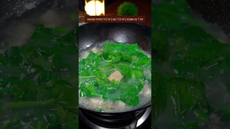 EASY SPINACH SOUP WITH TOFU & CENTURY EGGS RECIPE #recipe #chinesefood #soup #spinach #egg #tofu