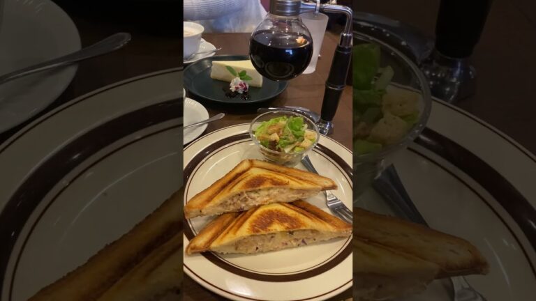 ツナサンドイッチ🥪とブラックコーヒー☕️ PERFECT  美味しかった😋🫶 #coffeelover  #fypシ  #shorts  #youtubeshorts  #coffeetime