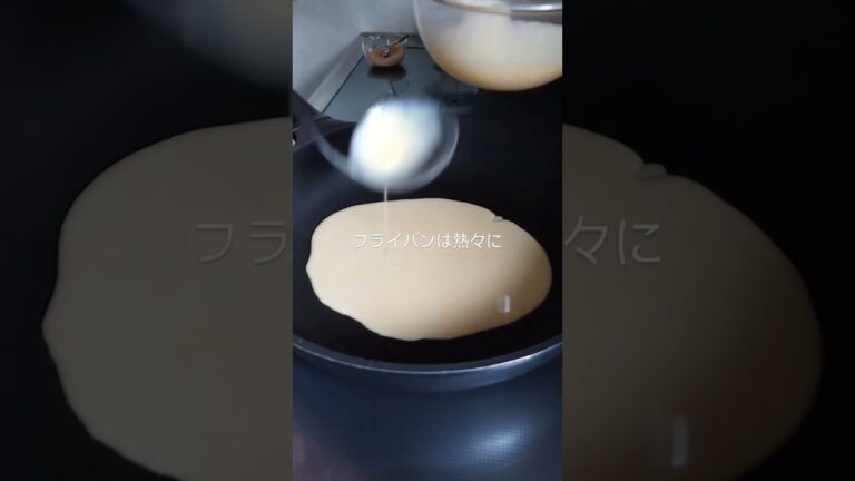 ぐるぐる混ぜたら焼くだけ簡単😋🌿こんがり香ばし基本のクレープ生地で至福のシュガーバタークレープ🌿