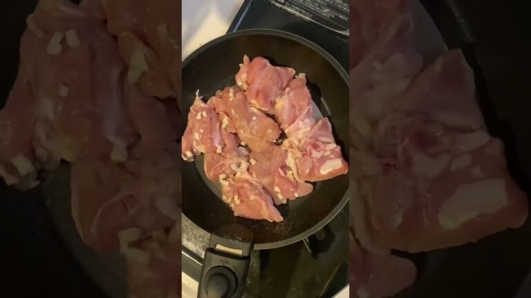 【ダイエットレシピ】にんにくペッパーチキン🧄 | 10kg痩せた管理栄養士の脂質オフ時短レシピ🐰🍳🌿 #ダイエット #脂質制限  #ダイエット中の食事 #管理栄養士 #レシピ #shorts