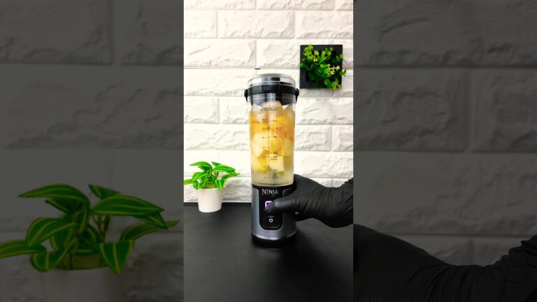 オレンジとリンゴのスムージー orange apple Mixed Food by Ninja blast