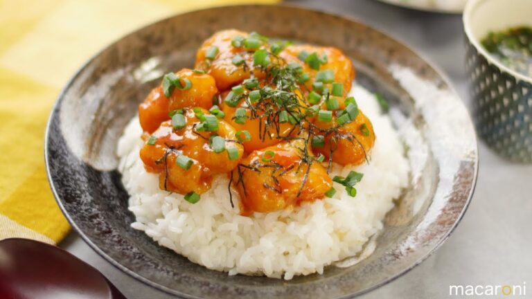 ピリ辛つるるん！ ぷりぷり 茹で鶏の ユッケ 丼 風 のレシピ 作り方