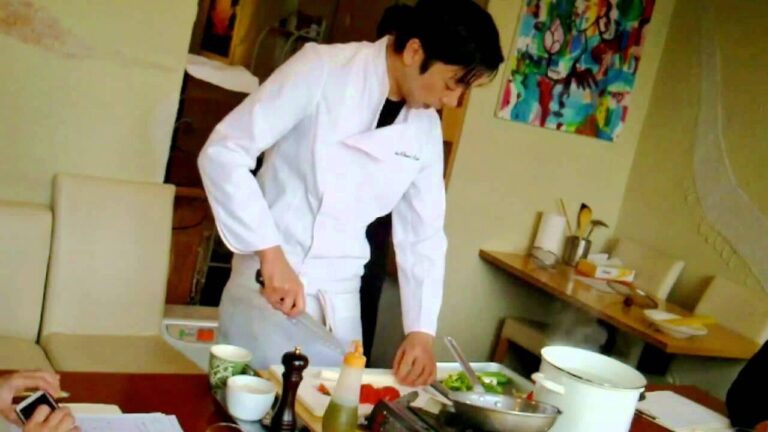 ベジシェフによる野菜たっぷりアーリオオーリオ パスタ How to cook alio-olio vegan pasta