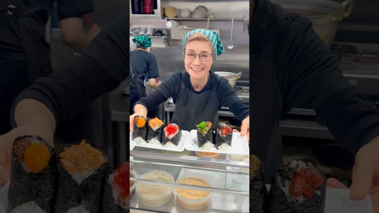 おにぎり ぼんご Onigiri Bongo 🍙