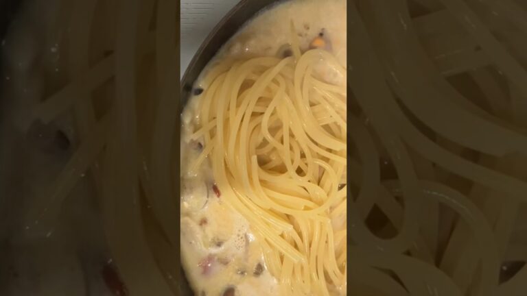 クリームパスタ🍝クリームシチューで作る❣️#簡単レシピ