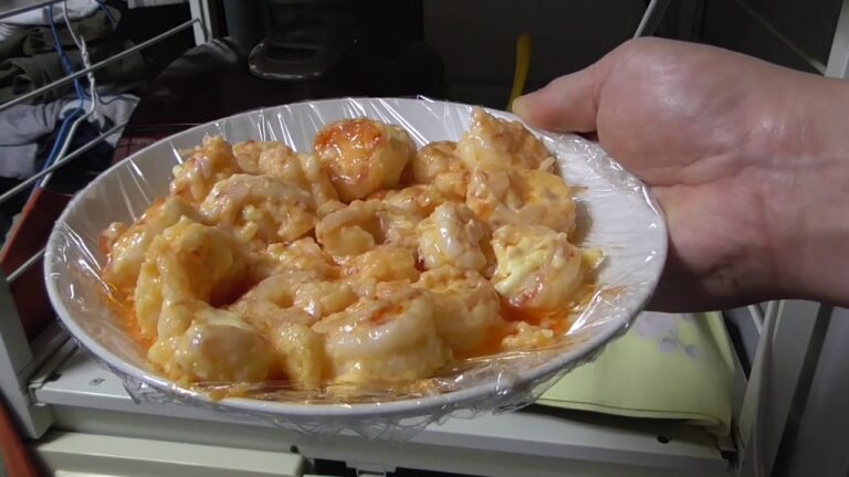 ミヤチャンネルTVの料理コーナー#1簡単エビマヨ！