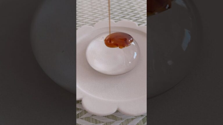 Water ball jelly 水まる餅。ぷるぷるかわいい♡ #まるもち家 #透明ゼリー #水信玄餅 #水ゼリー #冷菓 #ひんやりスイーツ #癒し #pr #cutefood