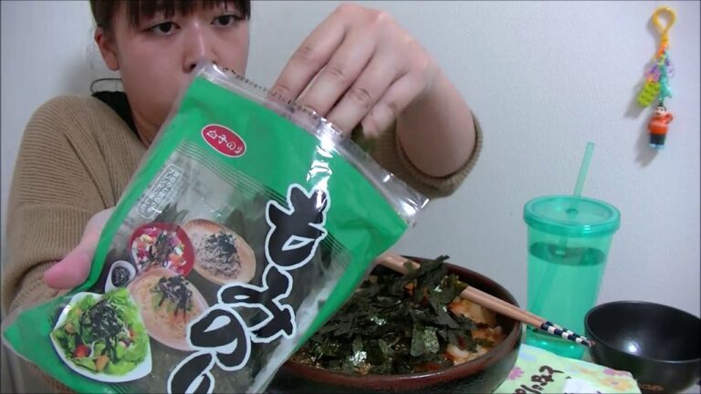 【激適当飯】海苔胡麻キムチ野菜たっぷりうどん【あっさり】