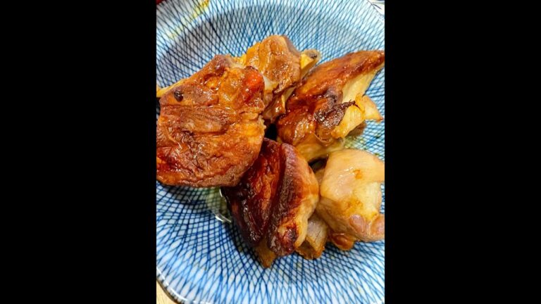 豚スペアリブ圧力鍋で煮る　高压锅排骨