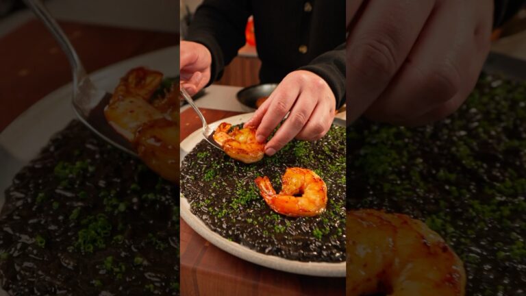 🦑🔥🦐SQUID INK RISOTTO & FLAMBÉED GAMBAS🦐🔥🦑