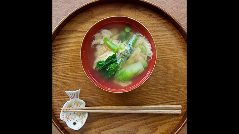 【おちゃのこさいさいレシピ】春野菜とエビのかきたま汁