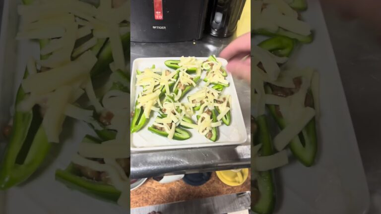 ピーマンの納豆チーズ焼き#料理 #おつまみ #簡単レシピ #レシピ #自炊 #簡単料理