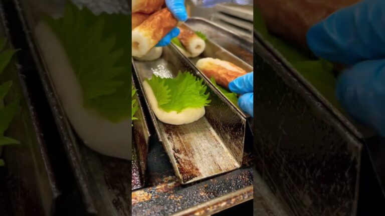 焼き立てパンの工程「ヤマサシソツナちくわ」