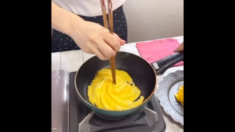 【簡単手順の字幕付き】簡単！ドレスドオムライスの作り方✿