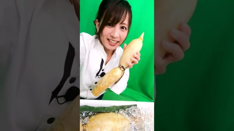 みずみずしくて柔らかくてとっても甘い！「ハウスれんこんの天ぷら」　初出荷のJA水郷つくばハウスれんこんを、れんこんナビゲーターの麻生ゆうきが天ぷらにしました。